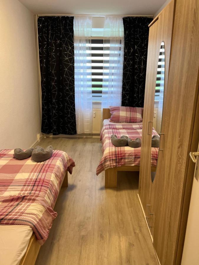 Sonnige Terrassenwohnung Mit 3 Zimmern Und Bad J30 Apartment *